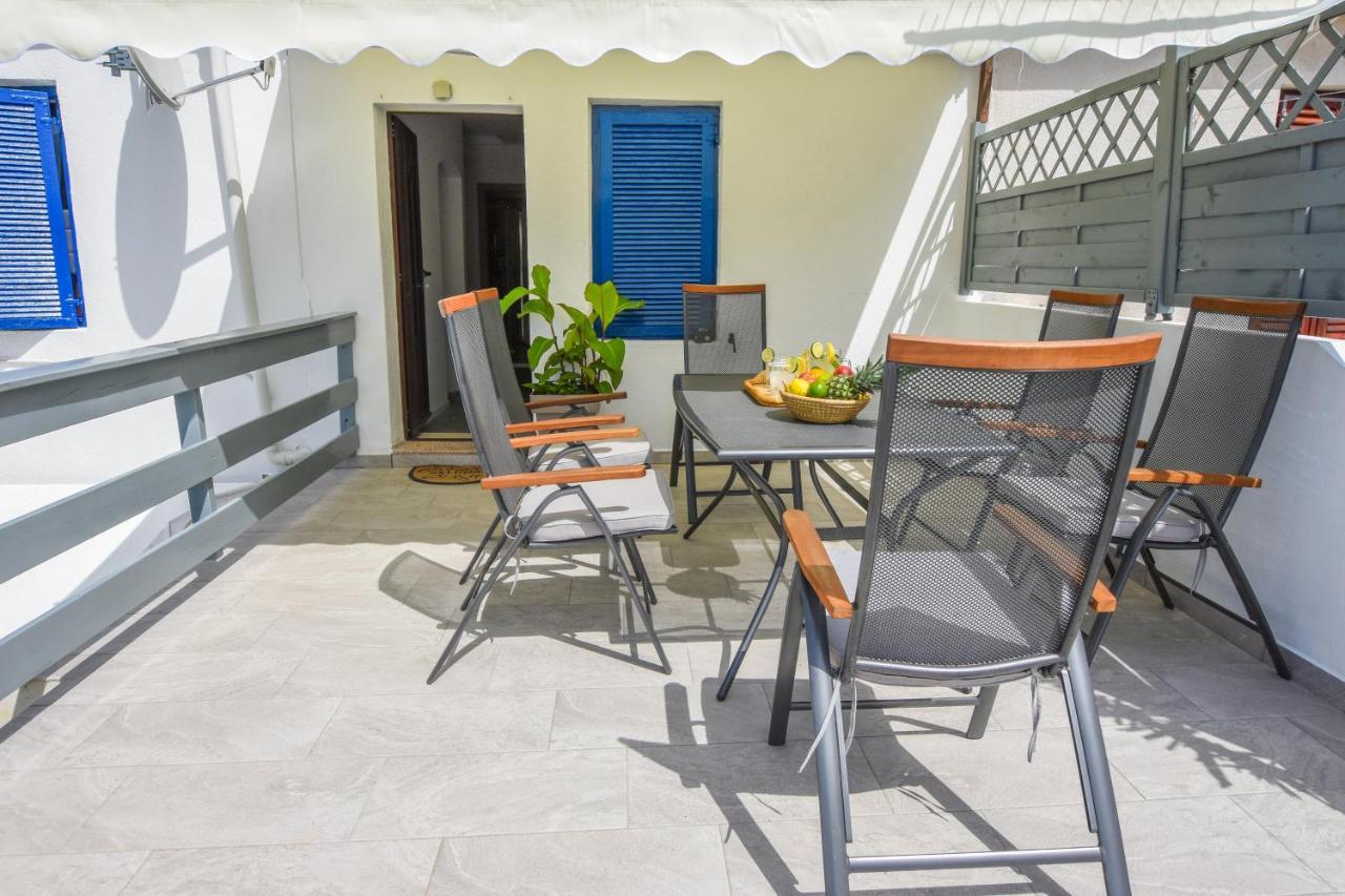 Apartment Sidro Pag Town Bagian luar foto
