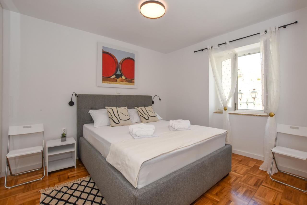 Apartment Sidro Pag Town Bagian luar foto
